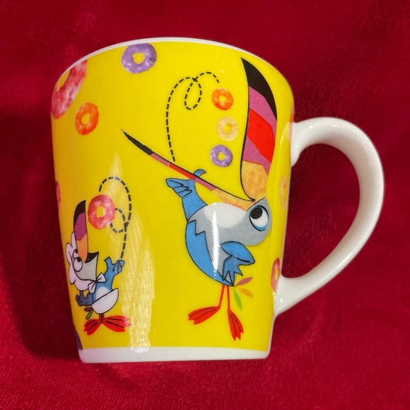 Kellogg's Vintage 2007 Froot Loops Toucan Sam Yellow Mug Size: 10oz. - Picture 2 of 4